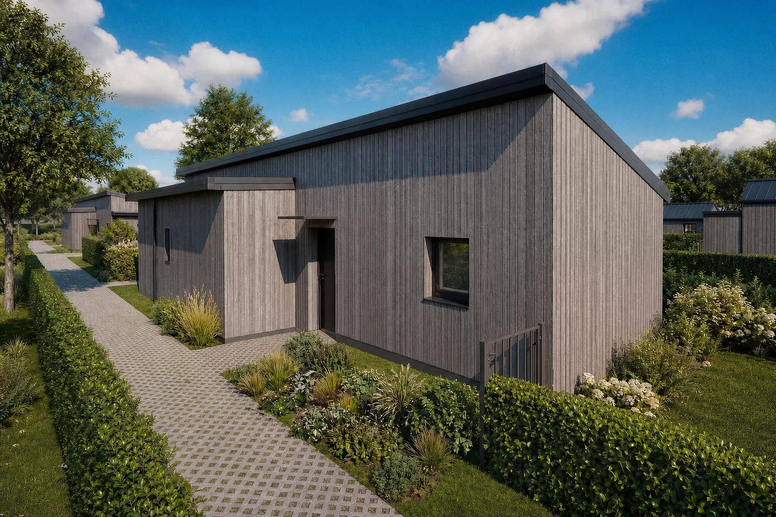 Séquence d'entrée d'une maison de plain-pied de l'éco-quartier, auvent et bardage bois